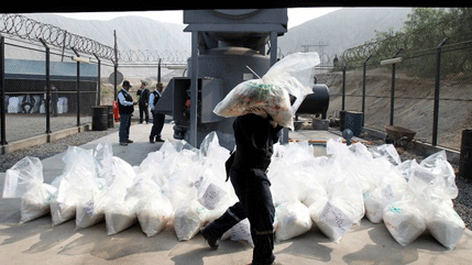 Peru: Zaplijenjeno rekordnih 7,6 tona kokaina Peru: Zaplijenjeno rekordnih 7,6 tona kokaina