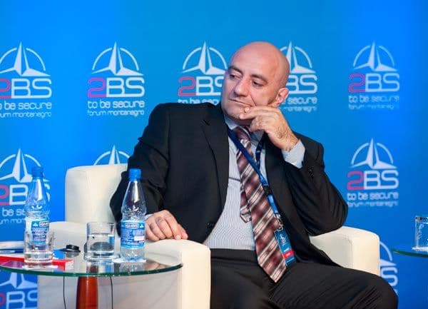 DRAGIŠIĆ: U fokusu NATO samita Ukrajina, Sirija, Irak i odnos prema Rusiji DRAGIŠIĆ: U fokusu NATO samita Ukrajina, Sirija, Irak i odnos prema Rusiji