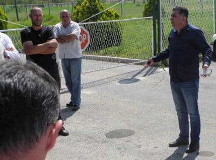 Prekinuta blokada mljekare "Nika" Prekinuta blokada mljekare "Nika"