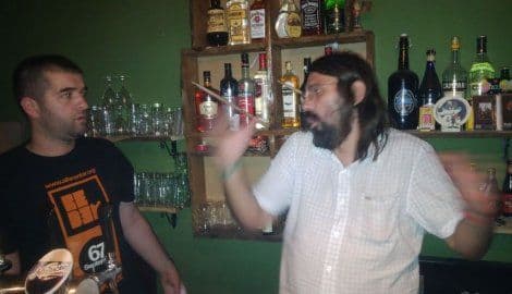 BEDEM FEST: Cane stiže kombijem u Nikšić! BEDEM FEST: Cane stiže kombijem u Nikšić!