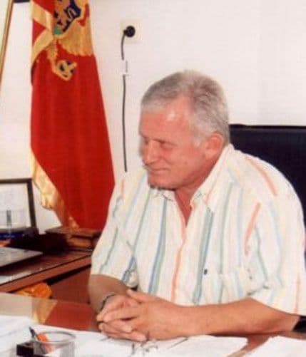 ĐUKANOVIĆ: Rakčević donirao novac, kupićemo stvari za školu ĐUKANOVIĆ: Rakčević donirao novac, kupićemo stvari za školu