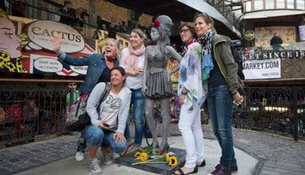 U Kemdenu podignut spomenik Ejmi Vajnhaus U Kemdenu podignut spomenik Ejmi Vajnhaus