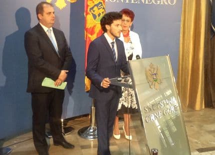 ABAZOVIĆ: Spriječiti spregu korupcije i sudske vlasti u Ulcinju ABAZOVIĆ: Spriječiti spregu korupcije i sudske vlasti u Ulcinju