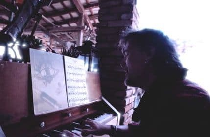 Džiboni predstavio novi spot Džiboni predstavio novi spot