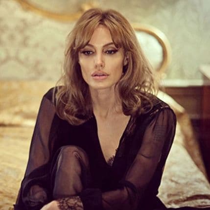 Pojavile se prve fotografije iz novog filma Anđeline i Breda Pojavile se prve fotografije iz novog filma Anđeline i Breda