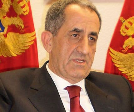 MUP uputio javni poziv za regulisanje statusa apatrida MUP uputio javni poziv za regulisanje statusa apatrida