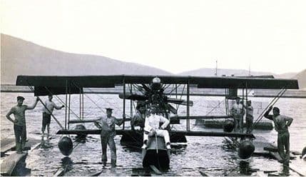 Promocija knjige o istoriji mornaričke avijacije u Boki Kotorskoj Promocija knjige o istoriji mornaričke avijacije u Boki Kotorskoj