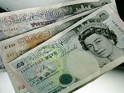 Funta ojačala nakon referenduma u Škotskoj Funta ojačala nakon referenduma u Škotskoj