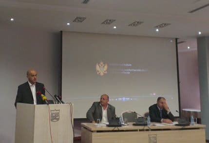 RUTOVIĆ: U procesu digitalizacije važan dijalog sa građanima RUTOVIĆ: U procesu digitalizacije važan dijalog sa građanima