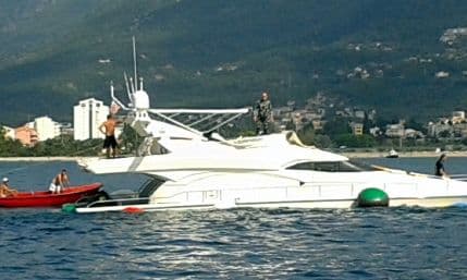 „Dominator“ na suvom vezu „Dominator“ na suvom vezu