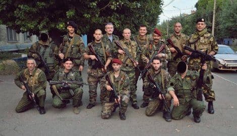 FOTO: Radomir Počuča u Ukrajini pod punom ratnom opremom FOTO: Radomir Počuča u Ukrajini pod punom ratnom opremom