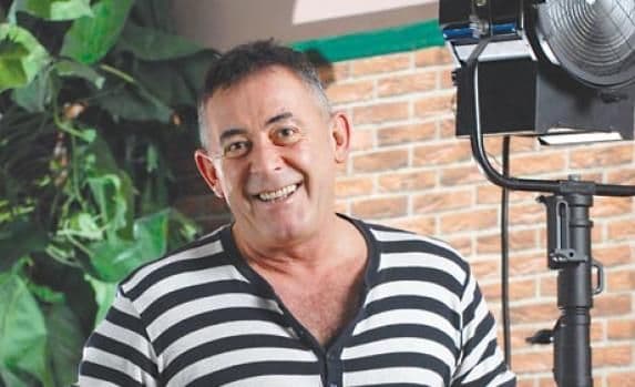 Karadžić: Želimo Naomi u Budvi na pjenu od mora, ali to je samo ideja Karadžić: Želimo Naomi u Budvi na pjenu od mora, ali to je samo ideja