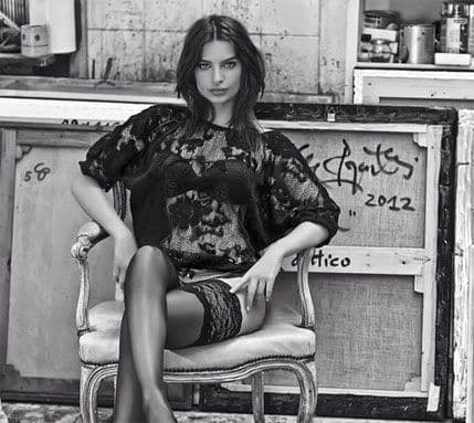 Njeno tijelo će najbolje prodavati donji veš Njeno tijelo će najbolje prodavati donji veš