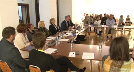 "Otvoreni dani nauke": Na Cetinju o informacionim tehnologijama u promovisanju kulturne baštine (VIDEO) "Otvoreni dani nauke": Na Cetinju o informacionim tehnologijama u promovisanju kulturne baštine (VIDEO)