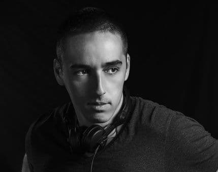 Markolović objavio za američku diskografsku kuću Markolović objavio za američku diskografsku kuću