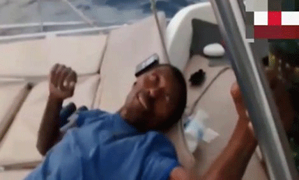 VIDEO: Meksički ribar preživio osam dana na pučini jedući galebove  VIDEO: Meksički ribar preživio osam dana na pučini jedući galebove