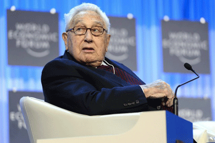 Kisindžer: Nemojte demonizovati Putina Kisindžer: Nemojte demonizovati Putina