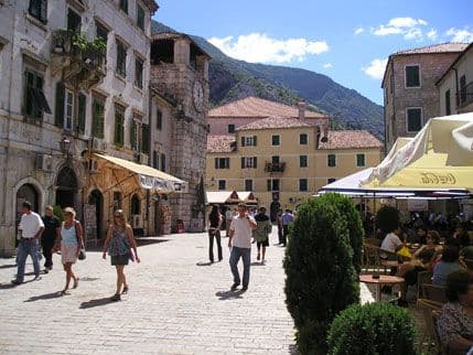 Kotor dodjeljuje nagradu „Počasni građanin Kotora“ Kotor dodjeljuje nagradu „Počasni građanin Kotora“