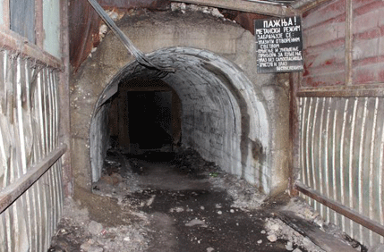 Nakon šest dana izvučeno tijelo zatrpanog rudara iz jame „Strmosten“ Nakon šest dana izvučeno tijelo zatrpanog rudara iz jame „Strmosten“