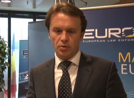 KONJEVIĆ: Sporazum sa EUROPOL-om otvara više mogućnosti za borbu protiv korupcije i organizovanog kriminala KONJEVIĆ: Sporazum sa EUROPOL-om otvara više mogućnosti za borbu protiv korupcije i organizovanog kriminala