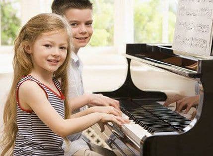 Jeste li zatrpali dijete slobodnim aktivnostima? Jeste li zatrpali dijete slobodnim aktivnostima?