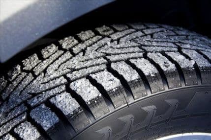 Zimske gume koristiće se samo kada je led i snijeg Zimske gume koristiće se samo kada je led i snijeg