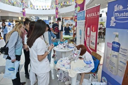 Info dan "Stiže nam beba" pobudio veliko interesovanje roditelja Info dan "Stiže nam beba" pobudio veliko interesovanje roditelja