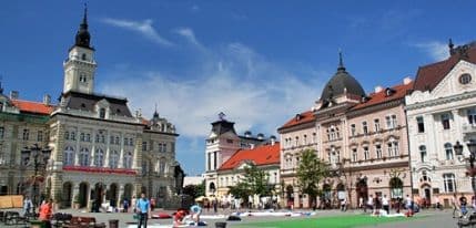 Novi Sad: „Šetnje za Vojvodinu“ i kontra-šetnja "Dveri" Novi Sad: „Šetnje za Vojvodinu“ i kontra-šetnja "Dveri"