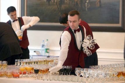 EK: Sezonski poslovi 70 odsto ponude na tržištu rada! EK: Sezonski poslovi 70 odsto ponude na tržištu rada!