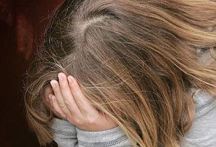 Stotinu maloljetnica prekinulo trudnoću Stotinu maloljetnica prekinulo trudnoću