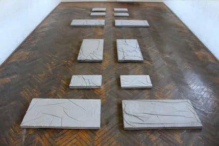 Novakovićevi "Betonski i radovi na papiru" u Ateljeu "Dado" Novakovićevi "Betonski i radovi na papiru" u Ateljeu "Dado"