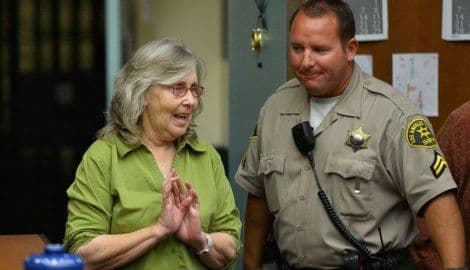 Proglašena nevinom nakon 17 godina robije Proglašena nevinom nakon 17 godina robije