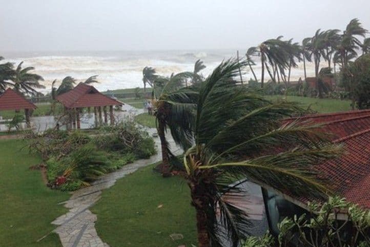 Indija: Ciklon usmrtio troje ljudi Indija: Ciklon usmrtio troje ljudi