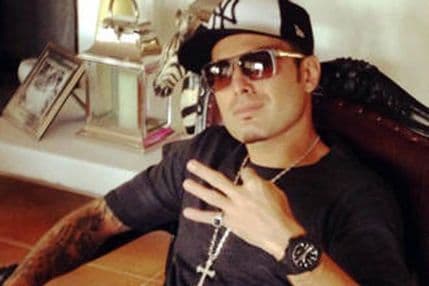 Pijani Mutu ostao bez vize?! Pijani Mutu ostao bez vize?!