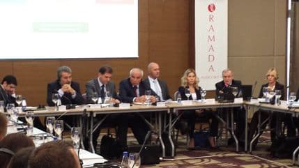 Ozbiljna poljoprivredna proizvodnja nezamisliva bez osiguranja (VIDEO) Ozbiljna poljoprivredna proizvodnja nezamisliva bez osiguranja (VIDEO)