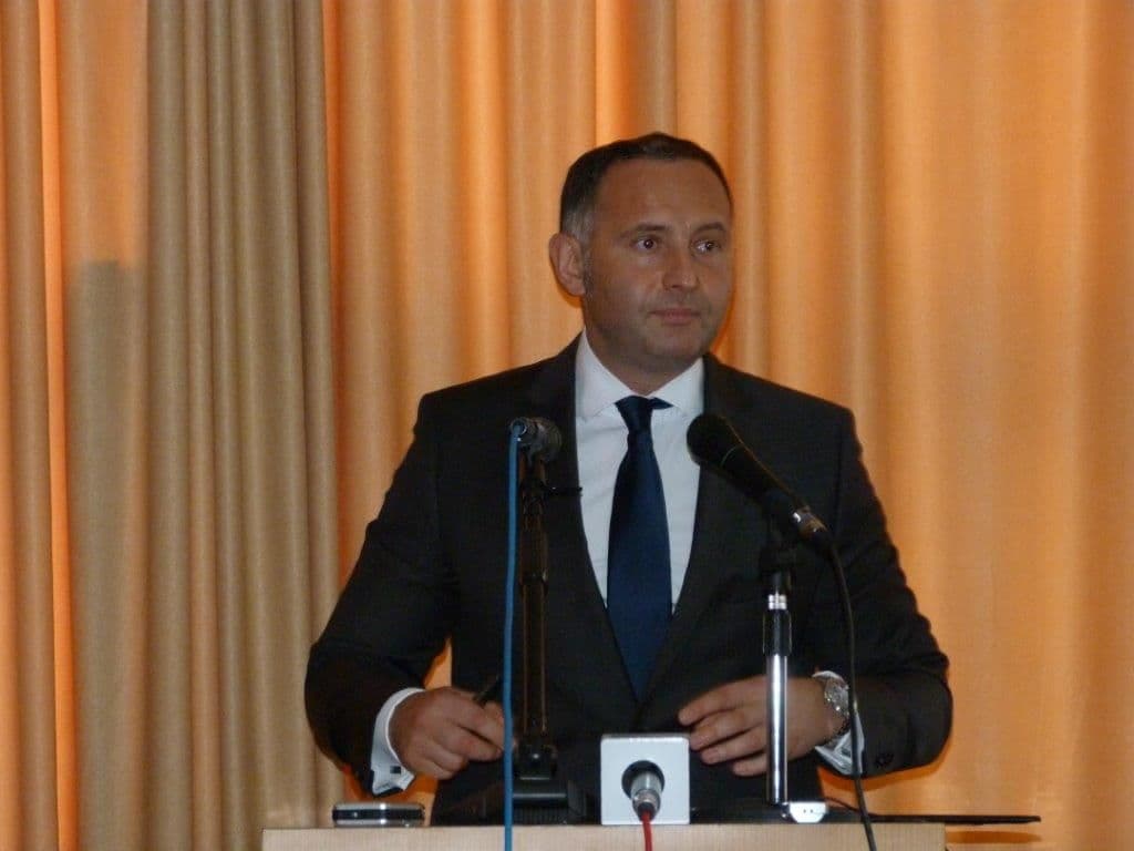 Žurić ponovo predsjednik opštine Bijelo Polje, SNP uzdržan, samo četiri odbornika protiv Žurić ponovo predsjednik opštine Bijelo Polje, SNP uzdržan, samo četiri odbornika protiv