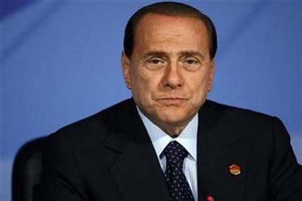 Berluskoni: Renci me je izdao! Berluskoni: Renci me je izdao!