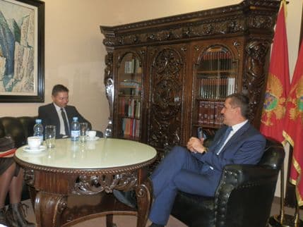 Novi projekat: ,,Uprava po mjeri građana i biznisa“ Novi projekat: ,,Uprava po mjeri građana i biznisa“