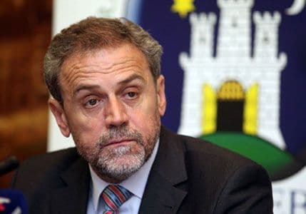 Uhapšen gradonačelnik Zagreba Uhapšen gradonačelnik Zagreba