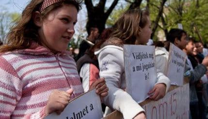 Šetnja ponosa Roma održana u Budimpešti Šetnja ponosa Roma održana u Budimpešti
