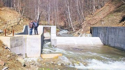 Vlada raskinula pet ugovora o koncesiji za gradnju malih elektrana Vlada raskinula pet ugovora o koncesiji za gradnju malih elektrana