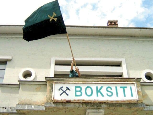 Niža cijena za Boksite Niža cijena za Boksite