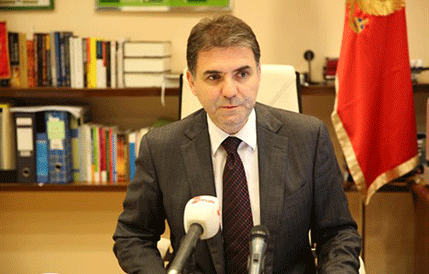 IVANOVIĆ: Tri firme imaju nesmetani izvoz mesa u Rusiju, a za četiri je samo privremeno ograničen IVANOVIĆ: Tri firme imaju nesmetani izvoz mesa u Rusiju, a za četiri je samo privremeno ograničen