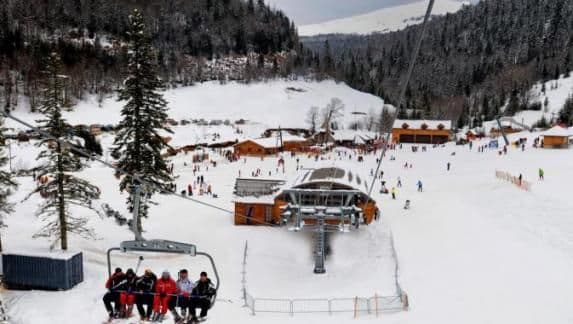 Vlada osniva AD Skijališta Crne Gore Vlada osniva AD Skijališta Crne Gore