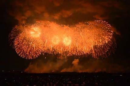 Japanci i vatromet za Ginisa Japanci i vatromet za Ginisa