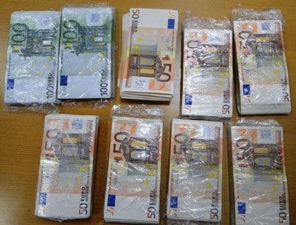 GP Horgoš: Kod crnogorskog studenta pronađeno 60.000 eura GP Horgoš: Kod crnogorskog studenta pronađeno 60.000 eura