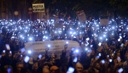 Mađari na ulici protestima brane slobodu interneta Mađari na ulici protestima brane slobodu interneta