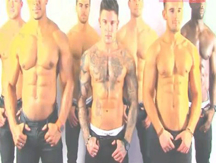 Nešto i za ženske oči: Kad striperi tverkuju (grudima) Nešto i za ženske oči: Kad striperi tverkuju (grudima)