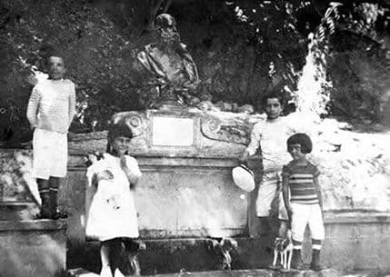 Odiseja sutomorske biste cara Franje Josifa Odiseja sutomorske biste cara Franje Josifa