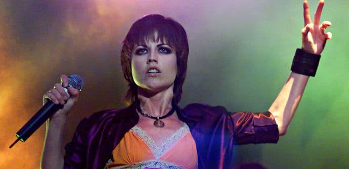 Uhapšena Dolores O' Riordan zbog nasilničkog ponašanja Uhapšena Dolores O' Riordan zbog nasilničkog ponašanja